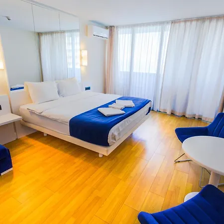 Downtown Centre In Batumi Aparthotel Orbi City Exterior photo